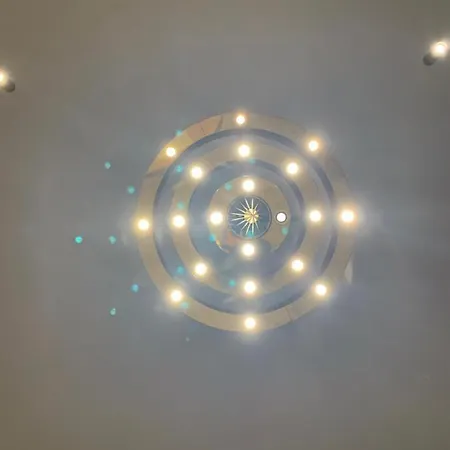 Circle Grosslingova Nocleg ze śniadaniem *